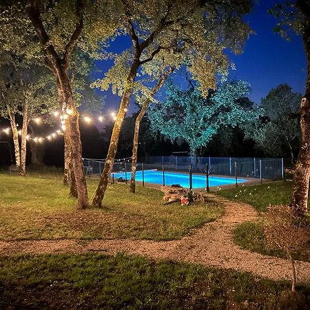 Le Domaine De La Claire Fontaine Gites -Chambres D'Hotes Montvalent Экстерьер фото