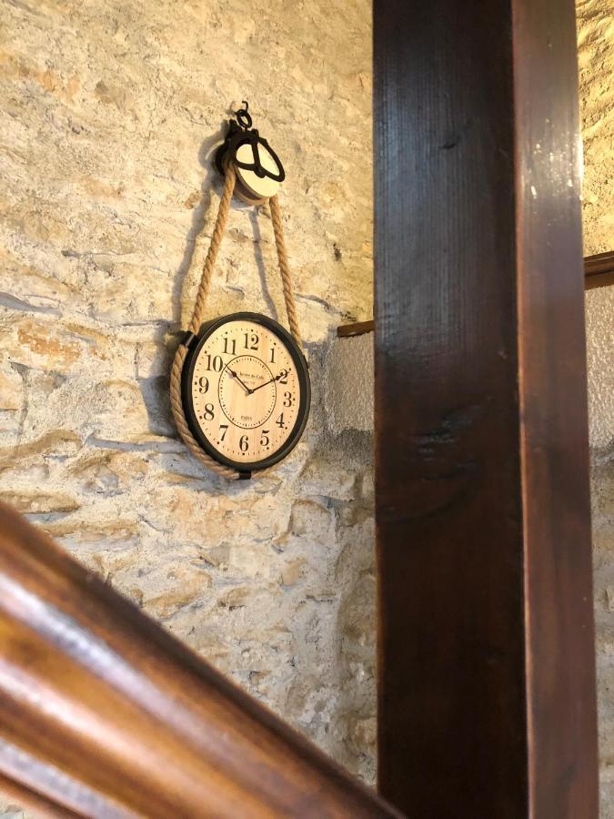 Le Domaine De La Claire Fontaine Gites -Chambres D'Hotes Montvalent Экстерьер фото